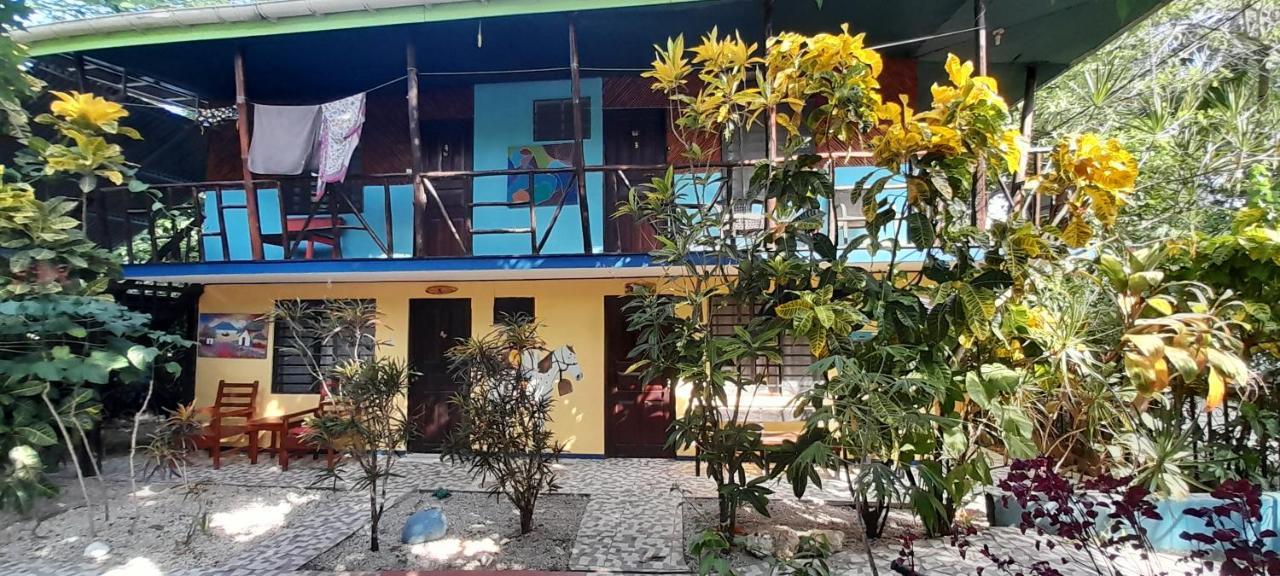 Cabinas Del Mar Samara Bagian luar foto