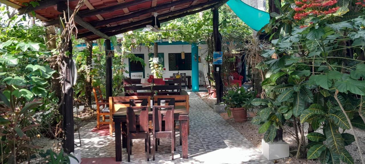 Cabinas Del Mar Samara Bagian luar foto